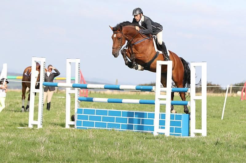 Super jumper by Calvaro Z, out of the international mare Marleen ridden by Geoff Luckett